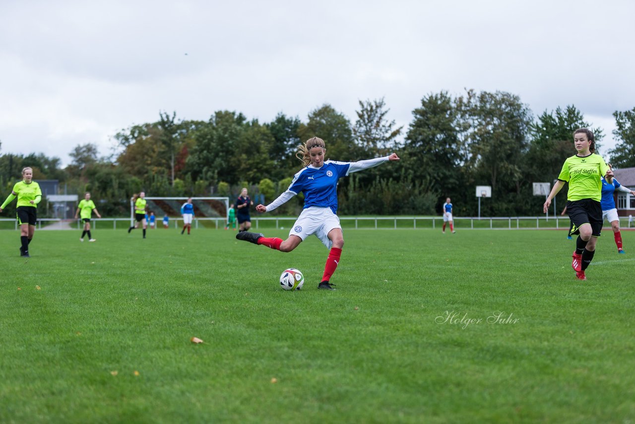 Bild 261 - B-Juniorinnen TSV Schoenberg - Holstein Kiel : Ergebnis: 0:23